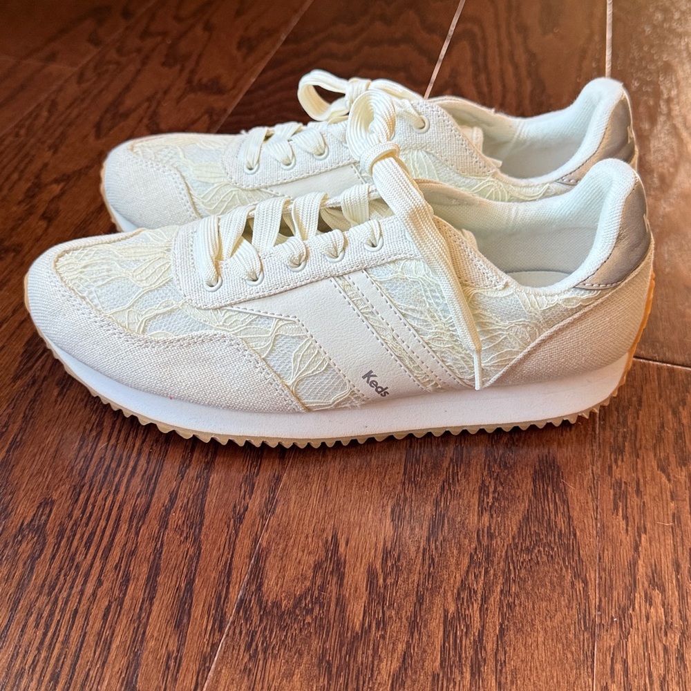 Keds Lace pattern Sneakers